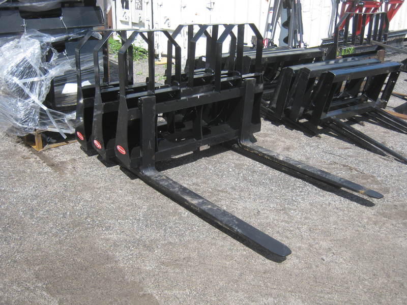 Skidsteer Loaders  Walco Pallet Forks Photo